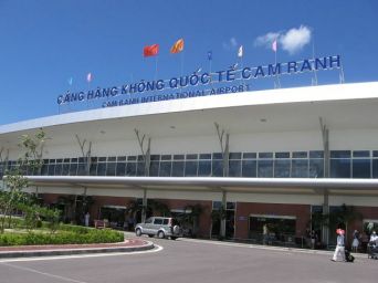 sân bay Cam Ranh